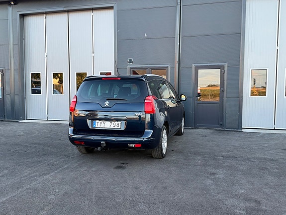 Peugeot 5008 6 of 13