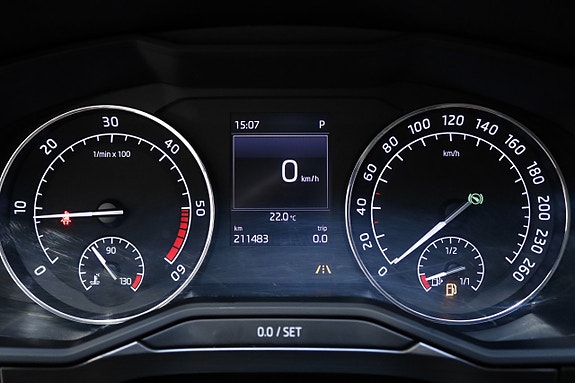 Skoda Superb 30 of 30