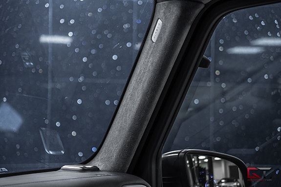 Mercedes-Benz G63 20 of 25