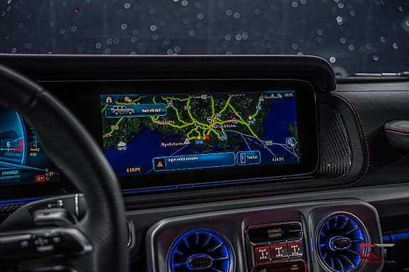 Mercedes-Benz G63 13 of 25
