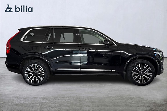 Volvo XC90 18 of 24