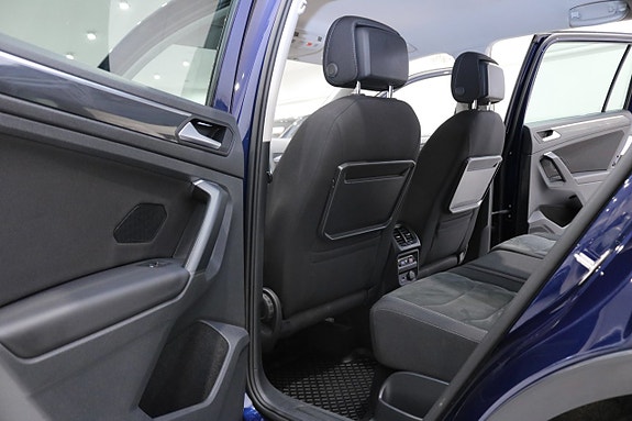Volkswagen Tiguan 16 of 30