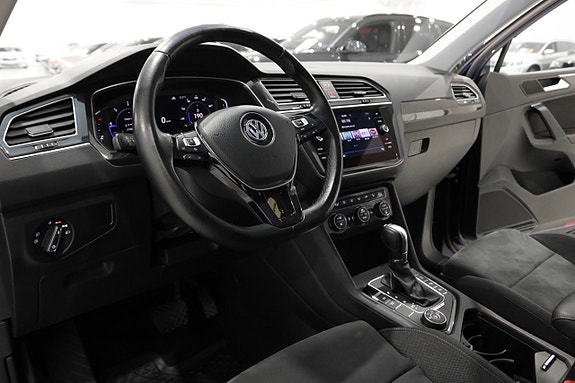Volkswagen Tiguan 9 of 30