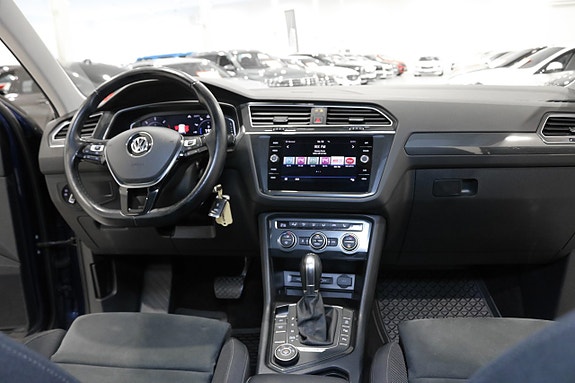 Volkswagen Tiguan 13 of 30