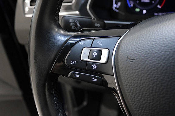 Volkswagen Tiguan 28 of 30