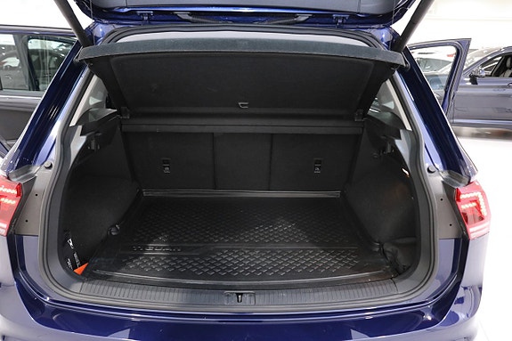 Volkswagen Tiguan 18 of 30