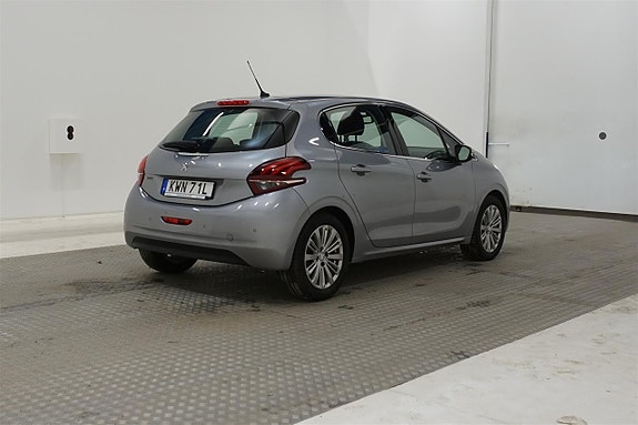 Peugeot 208 6 of 20