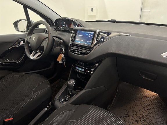 Peugeot 208 15 of 20