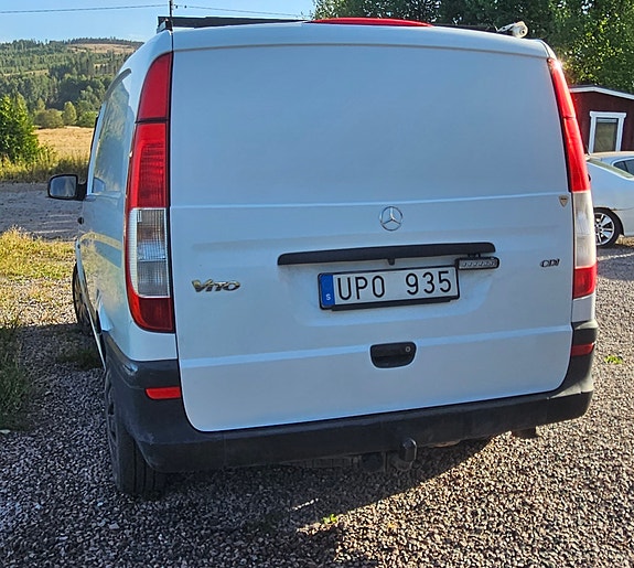 Mercedes-Benz Vito 111 4 of 8