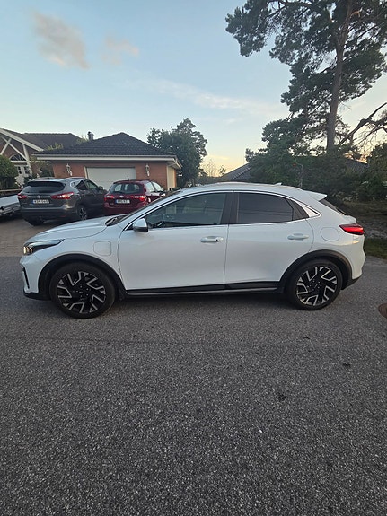 Kia XCeed 3 of 9