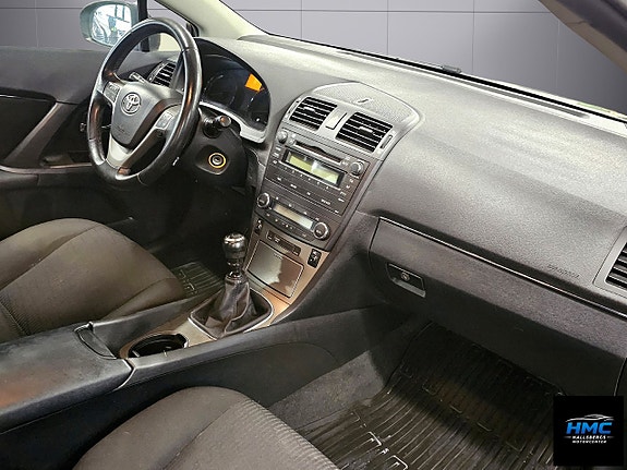Toyota Avensis 9 of 10