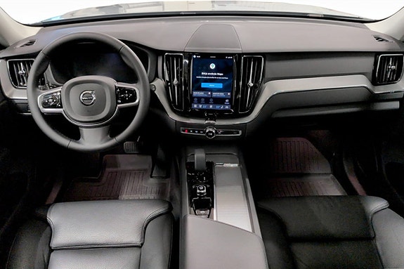 Volvo XC60 5 of 10