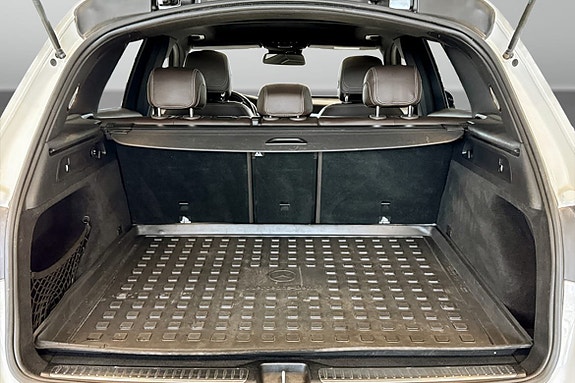 Mercedes-Benz GLC250 d 10 of 14