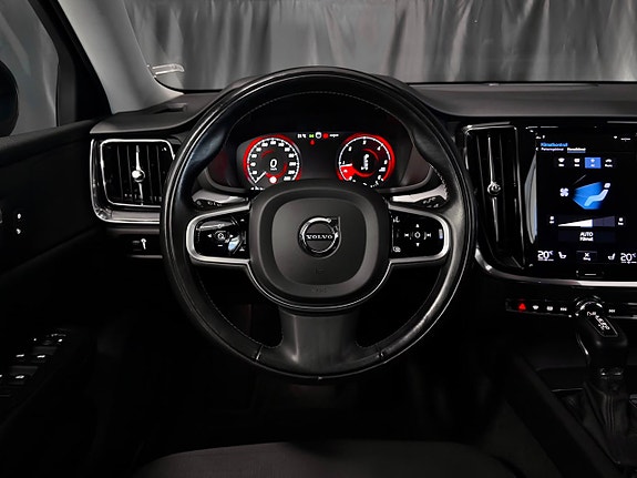 Volvo V60 20 of 30