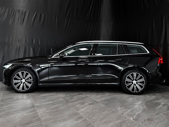 Volvo V60 9 of 30