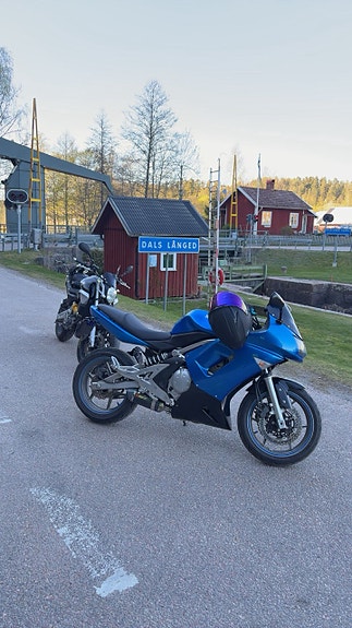 Kawasaki Ninja ER-6 F 3 of 4