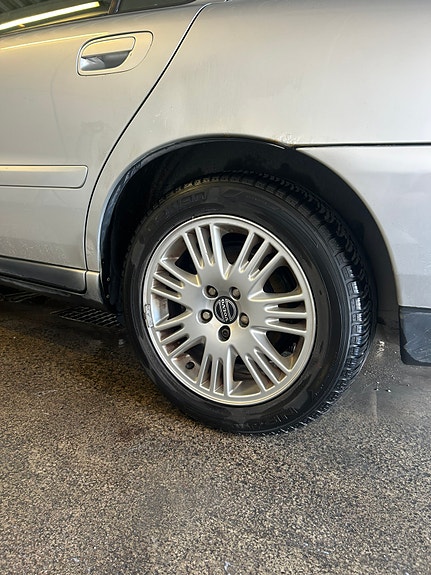 Volvo S60 4 of 10