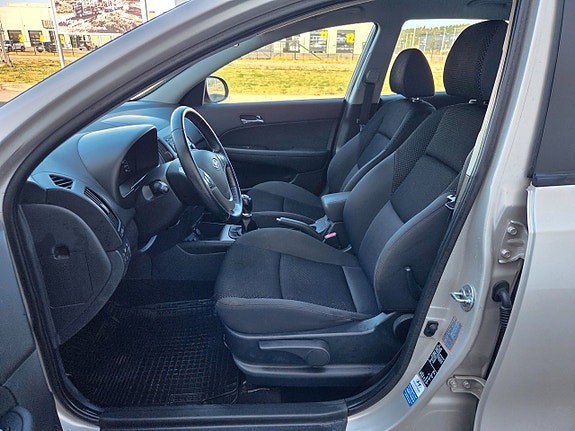 Hyundai i30 16 of 18