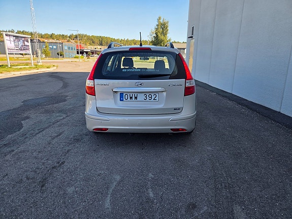 Hyundai i30 6 of 18