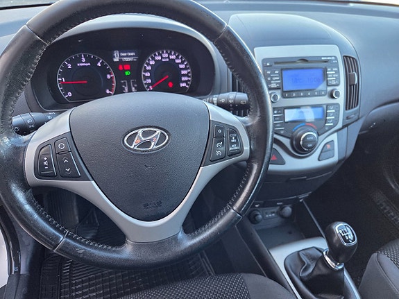 Hyundai i30 18 of 18