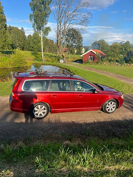 Volvo V70 5 of 7