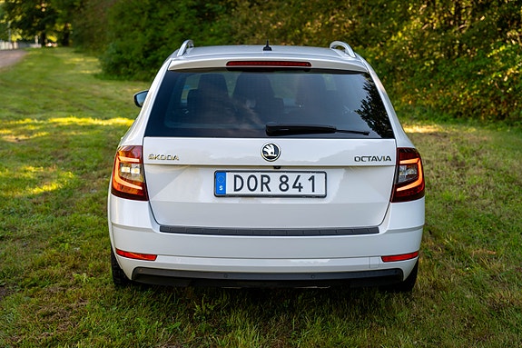 Skoda Octavia 4 of 5