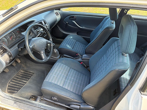 Toyota Corolla 10 of 11