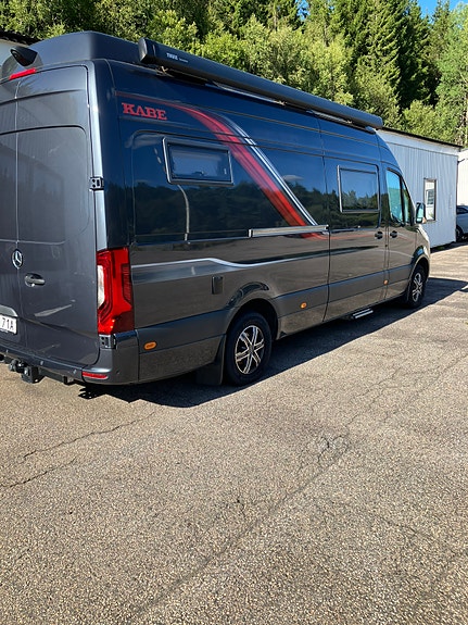 Mercedes-Benz Kabe Travel Master Van 690 LB 2 of 9