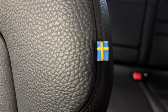 Volvo V60 Cross Country 15 of 29