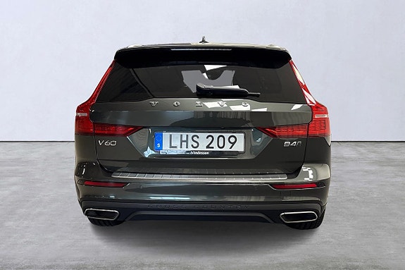 Volvo V60 Cross Country 5 of 29