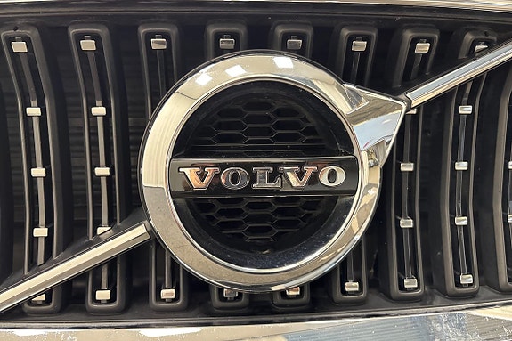 Volvo V60 Cross Country 24 of 29