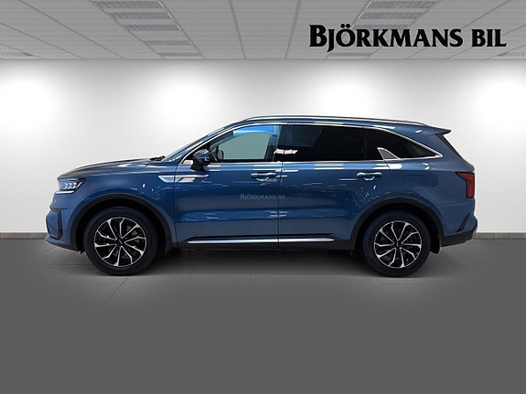 Kia Sorento 4 of 22
