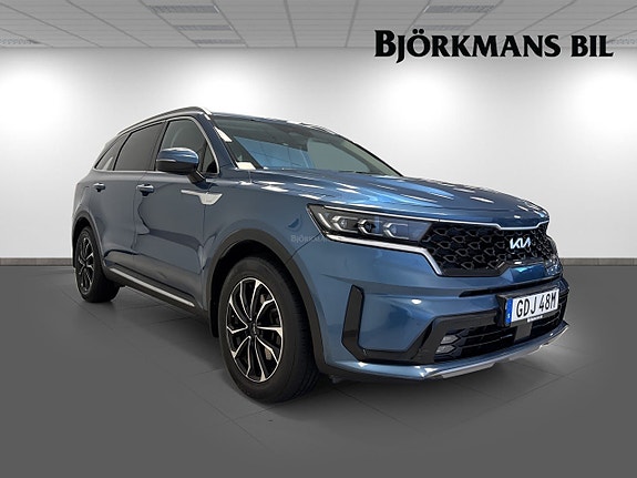 Kia Sorento 3 of 22