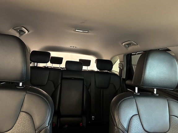 Kia Sorento 18 of 22