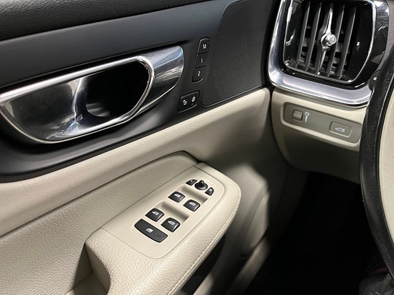 Volvo V60 14 of 20