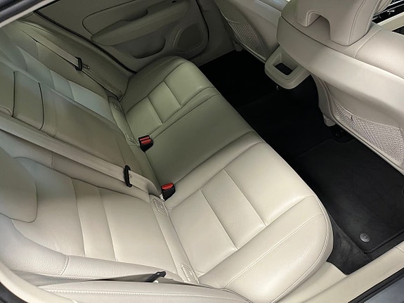 Volvo V60 9 of 20
