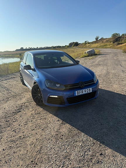 Volkswagen Golf VI 2 of 12