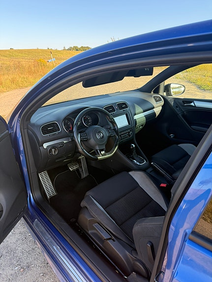 Volkswagen Golf VI 6 of 12