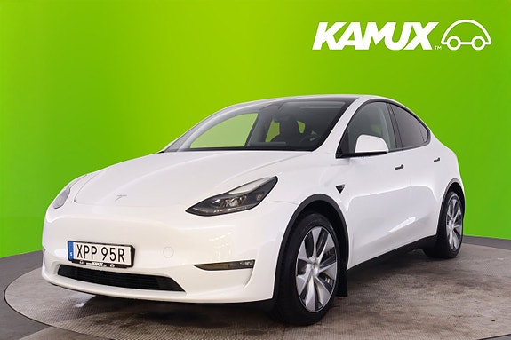 Tesla Model Y 6 of 22
