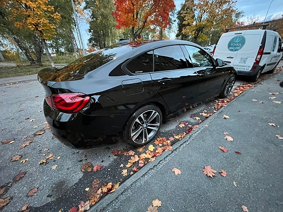 BMW 420i 3 of 4