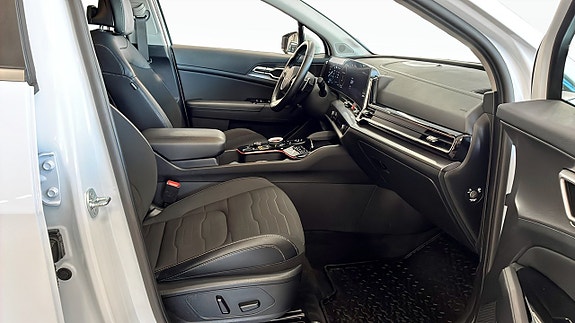 Kia Sportage 3 of 18