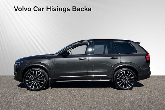 Volvo XC90 4 of 15