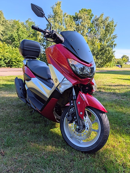 Yamaha YAMAHA NMAX 125cc (ENDAST 155 MIL I NYSKICK) 6 of 13
