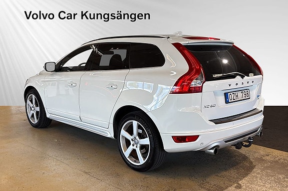 Volvo XC60 6 of 30