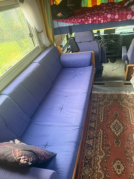 Niesmann+Bischoff 8000i 16 of 19