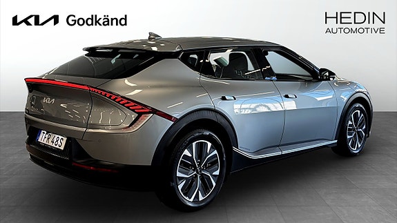 Kia EV6 6 of 17