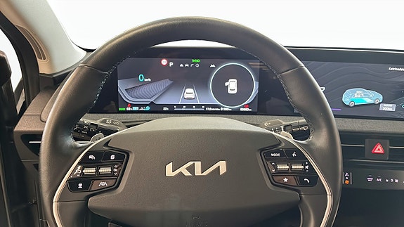 Kia EV6 10 of 17