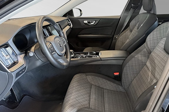 Volvo V60 7 of 26