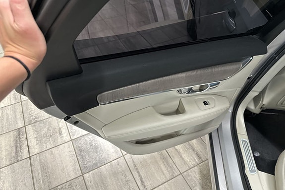 Volvo V90 12 of 19