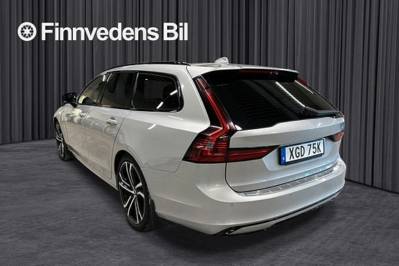 Volvo V90 3 of 19
